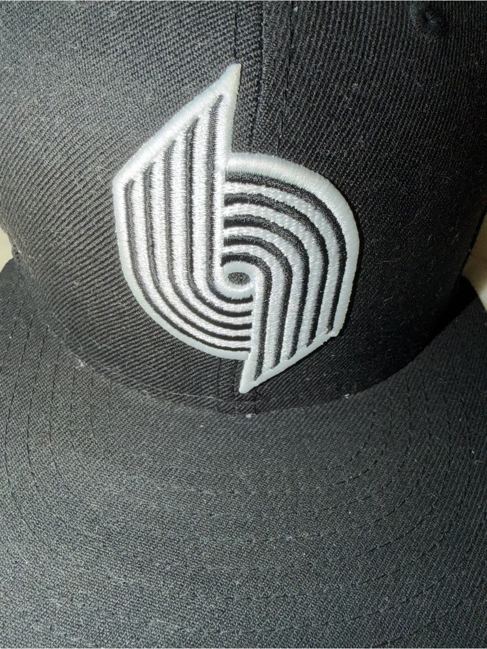 New Era 59fifty Portland Blazers Basketball Hat Black White Size 7 1/4 Fitted